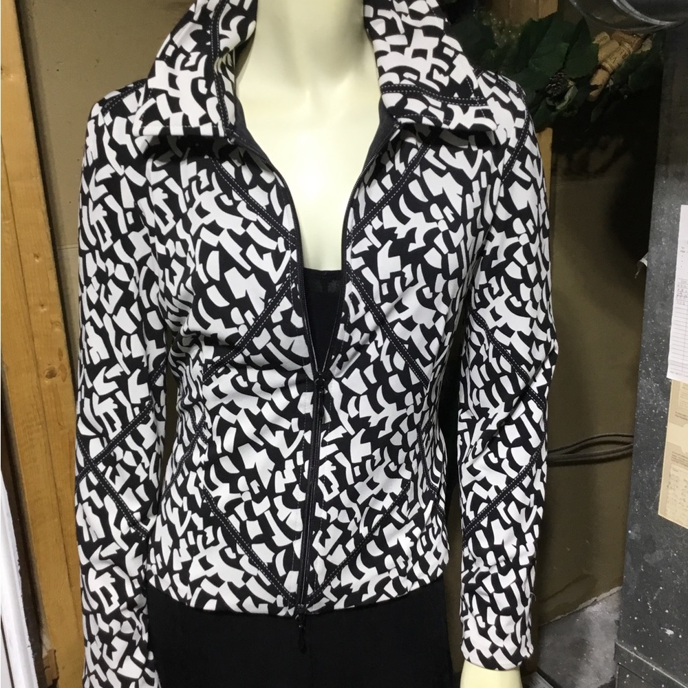 Joseph Ribkoff Black & White Zip Up Blazer